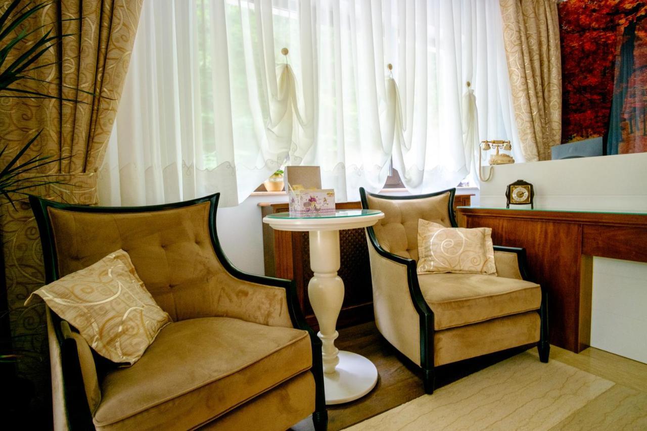 Hotel Poezia Luna Dış mekan fotoğraf